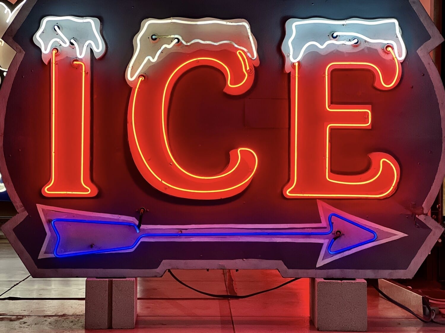 Neon Sign Los Angeles