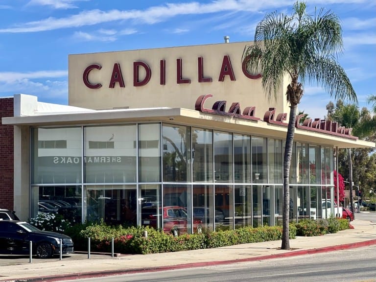 Car Dealership San Fernando Valley
