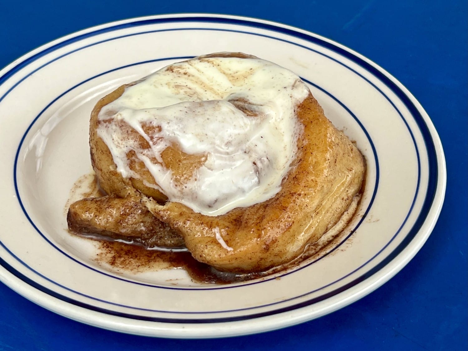 Cinnamon Roll Los Angeles